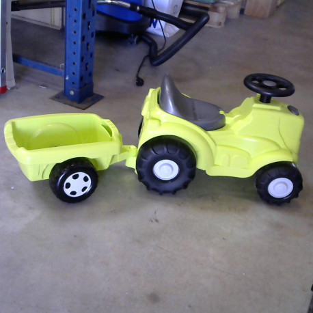 Tracteur et remorque enfant