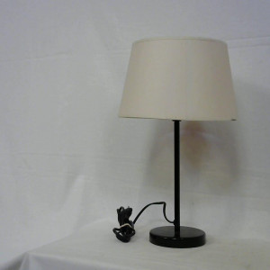 Lampe à poser noire et rose